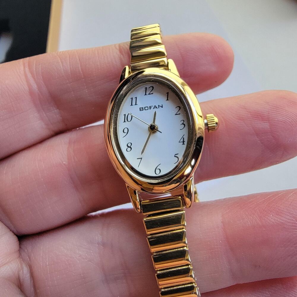 BOFAN Womens Watch White Dial Gold Tone Oval Expansion Bracelet Dress Quartz